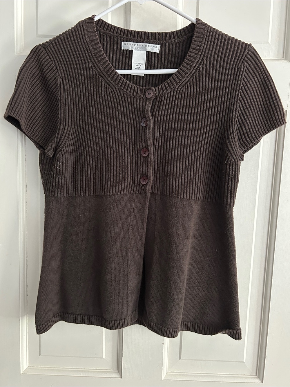 Geoffrey Beene Womens' Brown Ribbed Knit Button-Front Top